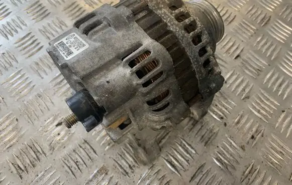 Renault Megane II Generator/alternator 8200120286