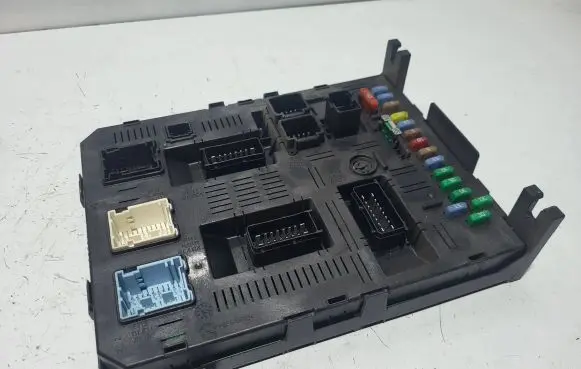 Peugeot 307 BSM Control unit 21676031 216792292A 216789279B