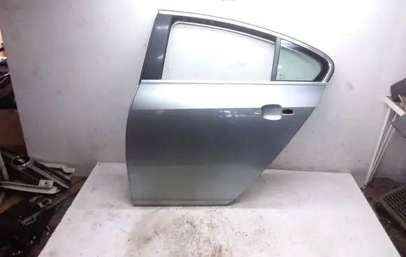 Opel Insignia A Rear door