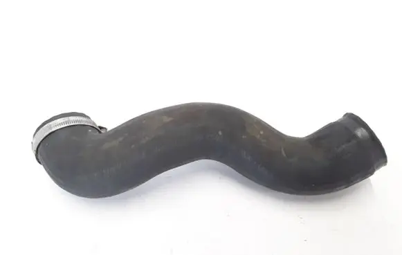 Volvo XC70 Intercooler hose/pipe 30766441