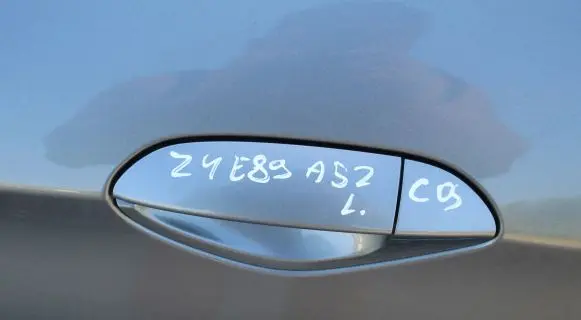 BMW Z4 E89 Tailgate trunk handle 