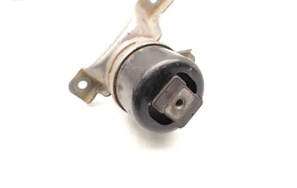 Land Rover Freelander 2 - LR2 Engine mount bracket 7G92-6F012-BA