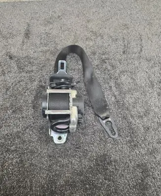 Mercedes-Benz GLC X253 C253 Front seatbelt A2058600285