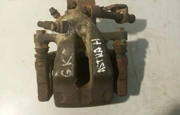 Opel Astra H Rear brake caliper