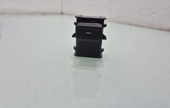Subaru Outback (BT) Electric window control switch 83071AN22A