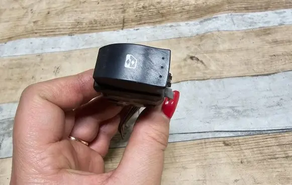 Renault Scenic II - Grand scenic II Electric window control switch 2808201 315029A