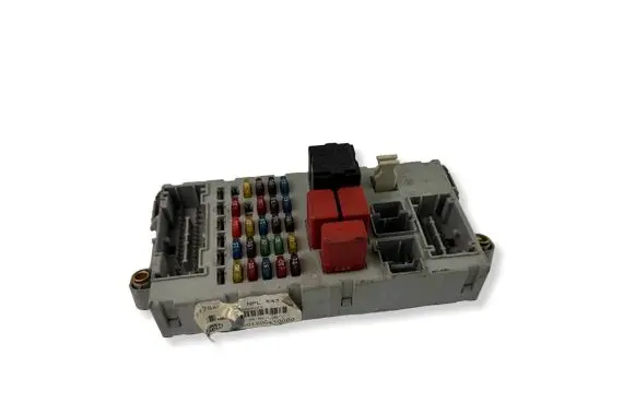 Lancia Ypsilon Fuse module 51733919