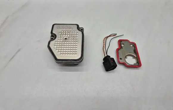 Audi Q3 8U Torque split ecu control unit/module 0BS907554D 5WP33527 5WP3352701