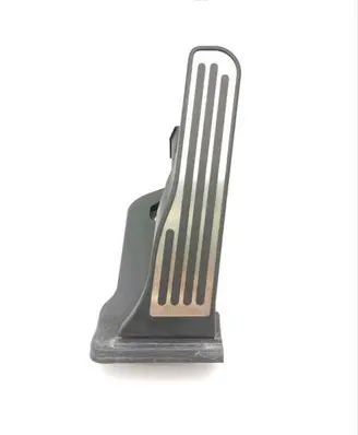 Accelerator throttle pedal