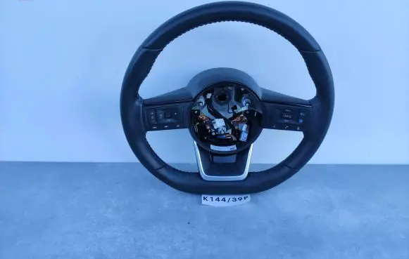 Nissan Qashqai J12 Steering wheel 48430-6UJ2C