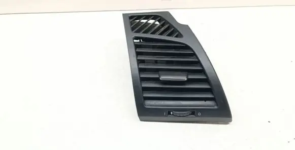 BMW 1 E81 E87 Dashboard side air vent grill/cover trim 7059188 51607059188