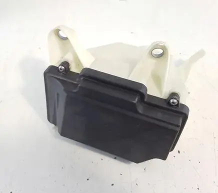 Mercedes-Benz C W205 Fuse box cover A2055402328