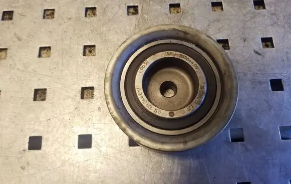 Generator/alternator belt tensioner