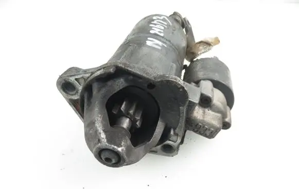 Volkswagen PASSAT B5 Starter motor 7662501592 058911023B