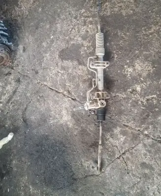 Renault Laguna I Steering rack