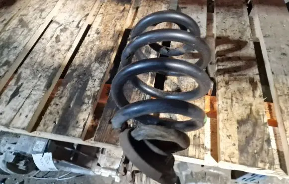 Volkswagen Transporter - Caravelle T5 Rear coil spring
