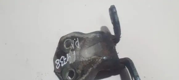 KIA Rio Front door upper hinge
