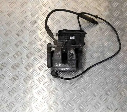 Mercedes-Benz A W176 Rear brake caliper A2464232298