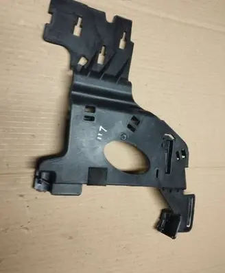 Chrysler Town u0026 Country V Sliding door exterior handle/bracket 3016662