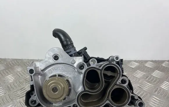 Seat Arona Water pump 04E121042L
