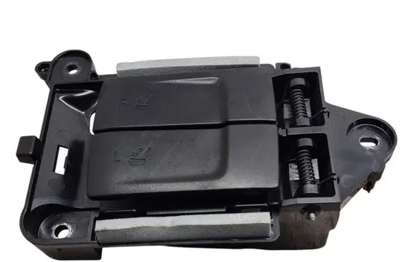 Lexus RX 450H Seat control switch 7205348020