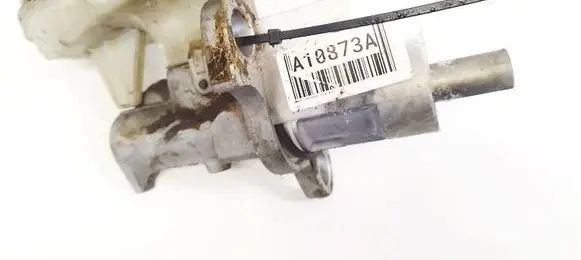 Volkswagen PASSAT B5 Master brake cylinder 