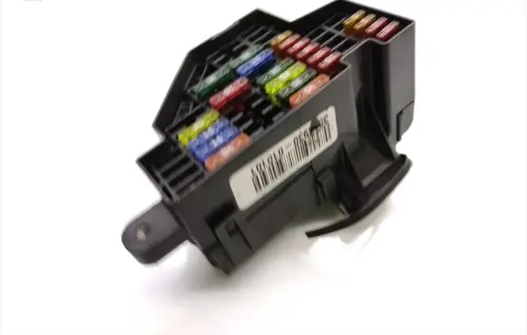 Audi A3 S3 8P Fuse module