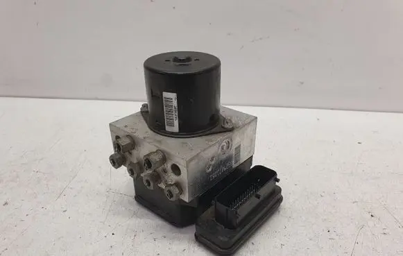 Opel Insignia A ABS Pump 13332549