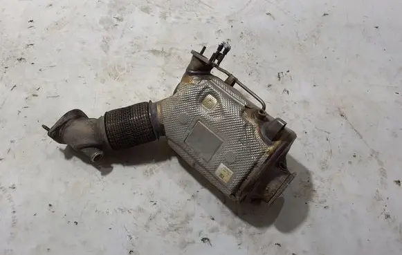 BMW 5 G30 G31 G38 Catalyst/FAP/DPF particulate filter 