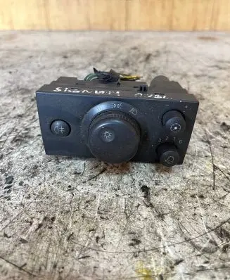 Opel Signum Light switch 13177065
