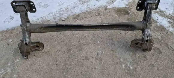 Opel Astra J Rear axle beam 