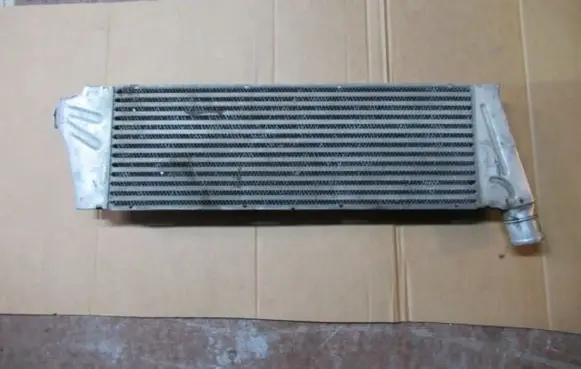 Renault Megane II Intercooler radiator