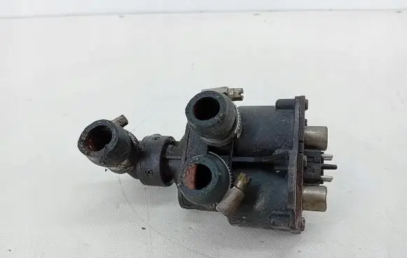 Mercedes-Benz S W126 Valve 