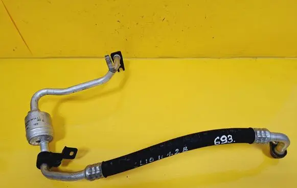 Renault Clio II Air conditioning (A/C) pipe/hose 8200086131