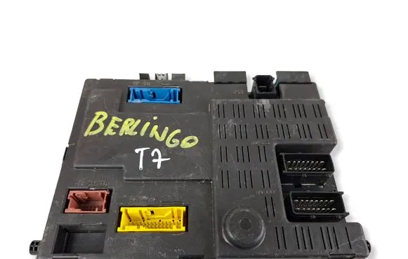 Citroen Berlingo Comfort/convenience module 9642409780