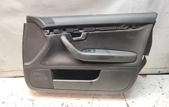 Audi A4 S4 B7 8E 8H Front door card panel trim 8e1867106