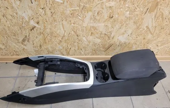 Audi Q5 SQ5 Center console