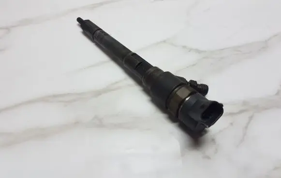 Hyundai Tucson LM Fuel injector 0445110258