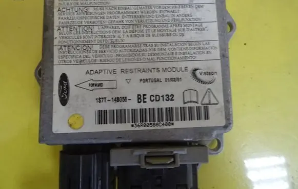 Ford Mondeo Mk III Airbag control unit/module 1S7T14B056BE CD132