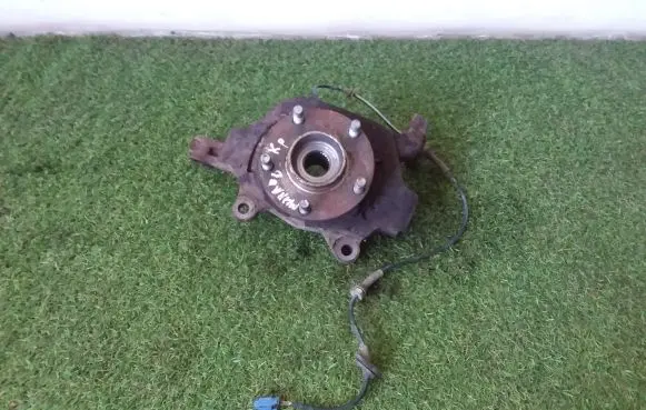 Nissan Murano Z50 Front wheel hub