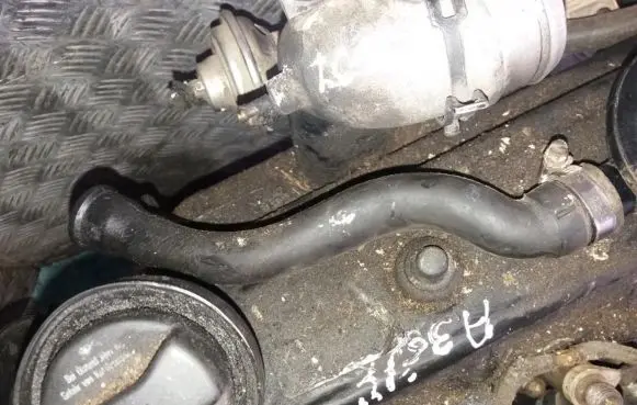 Seat Toledo I (1L) Breather hose/pipe 028103493S