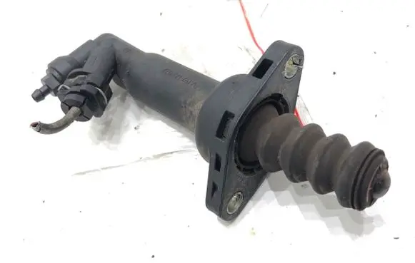 Volkswagen Transporter - Caravelle T6 Clutch slave cylinder 7E0721261A