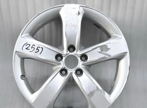Audi A6 C7 R18 alloy rim 