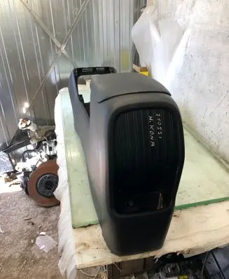 Hyundai Kona II Center console 846b5be501