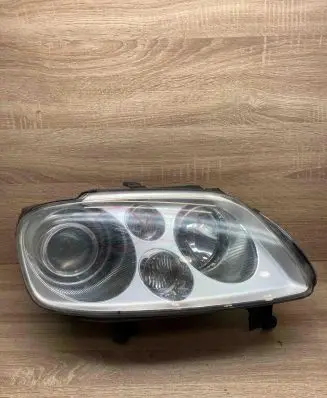 Volkswagen Touran I Headlight/headlamp 1T0941032D 1T0907391 0301205272
