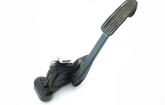 Volvo XC90 Accelerator throttle pedal 6PV00853716 30683520