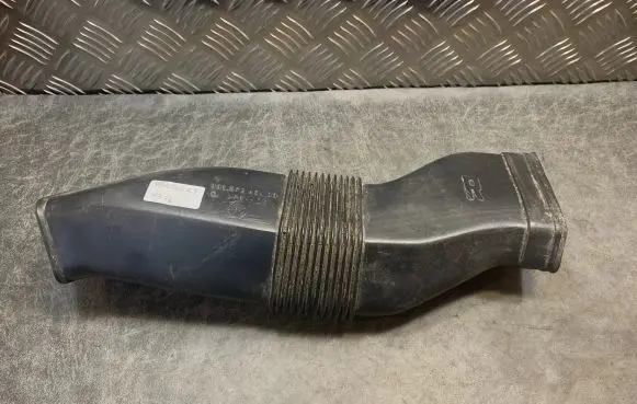 Porsche Boxster 986 Air intake duct part 99657246400