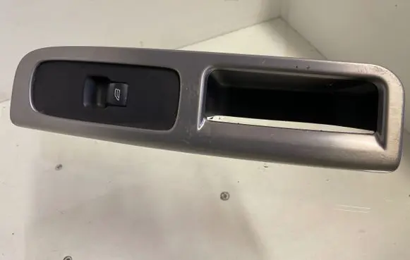Volvo V50 Electric window control switch 30774162 03451305 01105062920735
