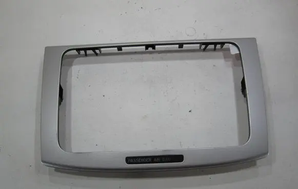 Volkswagen PASSAT B6 Radio/GPS head unit trim 3C0858069AE