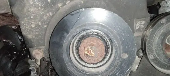 Peugeot 406 Crankshaft pulley
